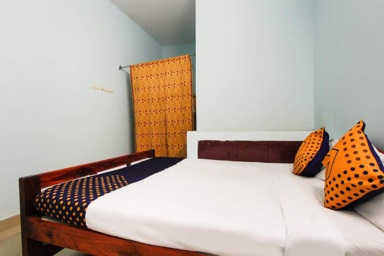 Spot On 63783 Rehoboth Guest House Tiruchchendūr Zewnętrze zdjęcie